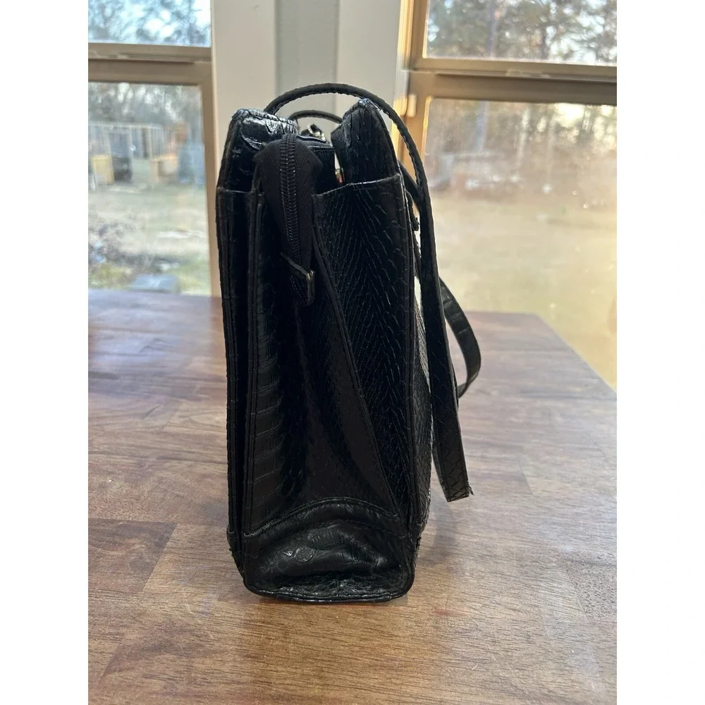 Y2K 90s Vintage Liz Claiborne Black Textured‎ Crocodile Purse Shoulder Bag 10